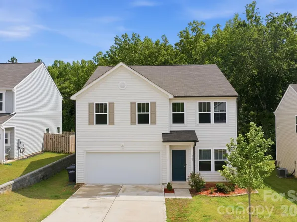 143 Batten Ridge Dr, Statesville, NC 28677