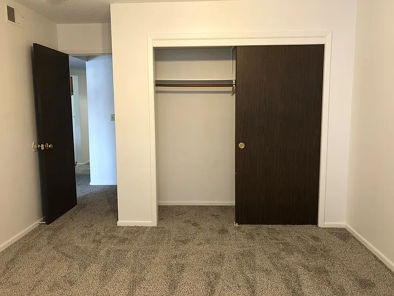 2021 NW Hickory Ln #1 — Photo 13