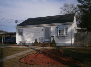 4462 Acushnet Ave, New Bedford, MA 02745