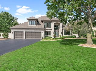 12634 W Lake View Dr, Orland Park, IL 60467