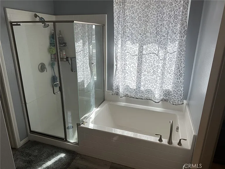 8569 Cava Dr — Photo 16
