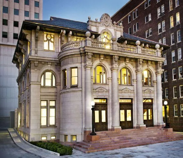 Original slc library next to Belvedere