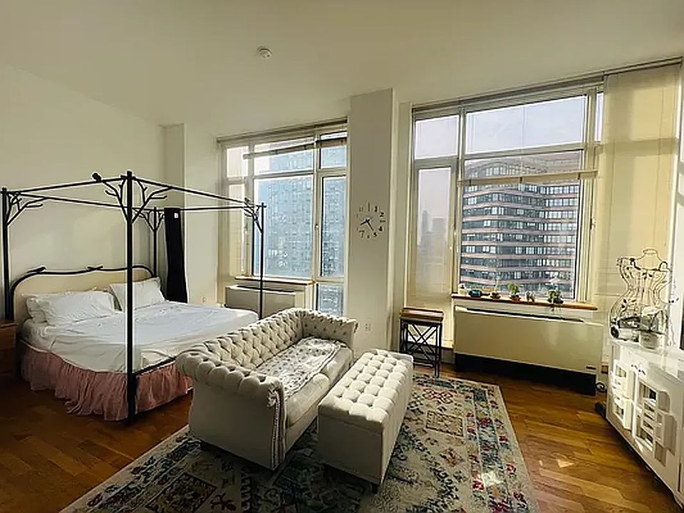 1st image of 635 W 42nd St APT 21J