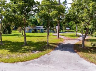 3850 27th Ave SW, Naples, FL 34117