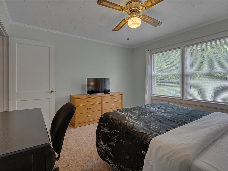 814 N Buchanan Blvd #B — Photo 18