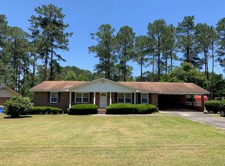 505 16th St E, Tifton, GA 31794