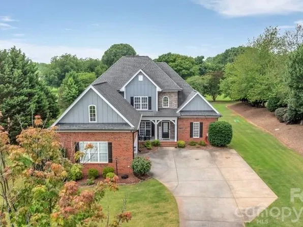 13708 Thompson Place Dr, Mint Hill, NC 28227