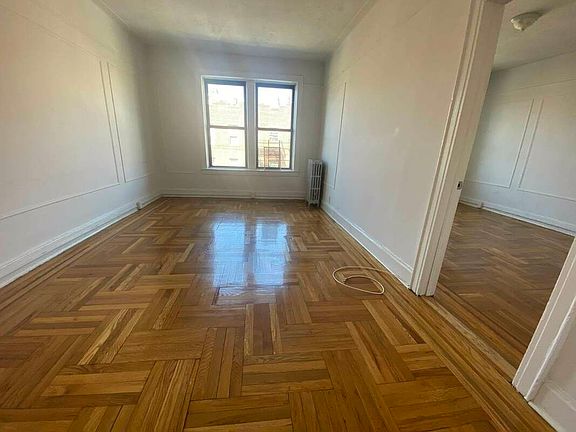 5th image of 27-16 23rd St #3B