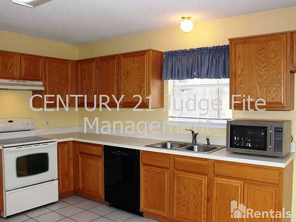 4th image of 2212 Rolling Creek Run