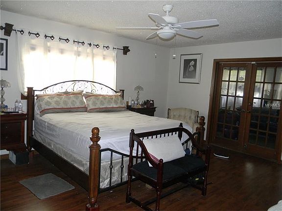 4th image of 5721 Elon Dr