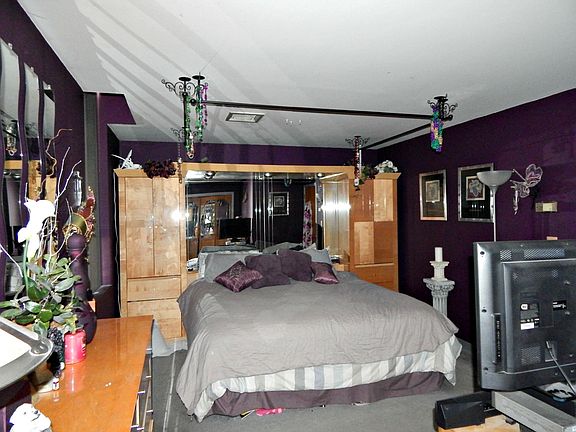1st floor bedroom