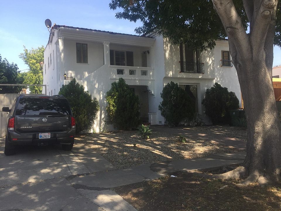 1st image of 332 N Croft Ave