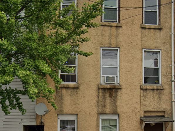 611 N Front St APT 2