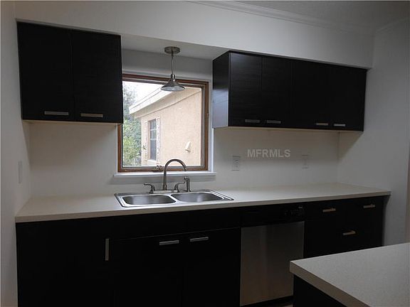 4th image of 1811 Egan Dr