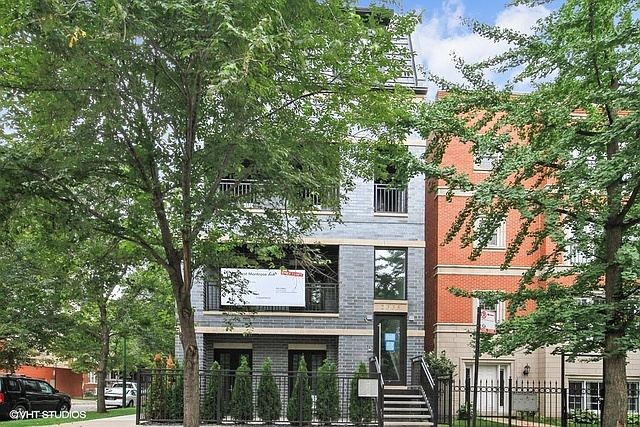 1st image of 2335 W Montrose Ave #Penthouse