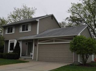6743 Dandison Blvd, West Bloomfield, MI
