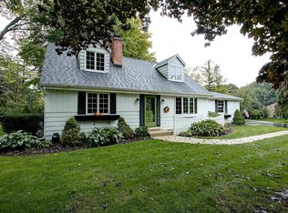 1100 Edwards St, Brookfield, WI 53005