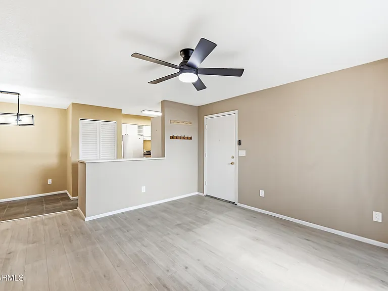 533 W Guadalupe Rd #1016 — Photo 7