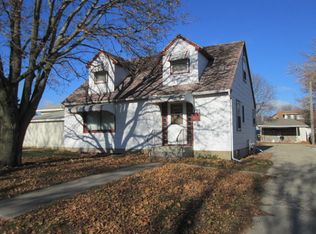 405 3rd Ave S, Saint James, MN 56081