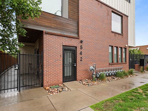 2nd image of 542 Kalamath St #6