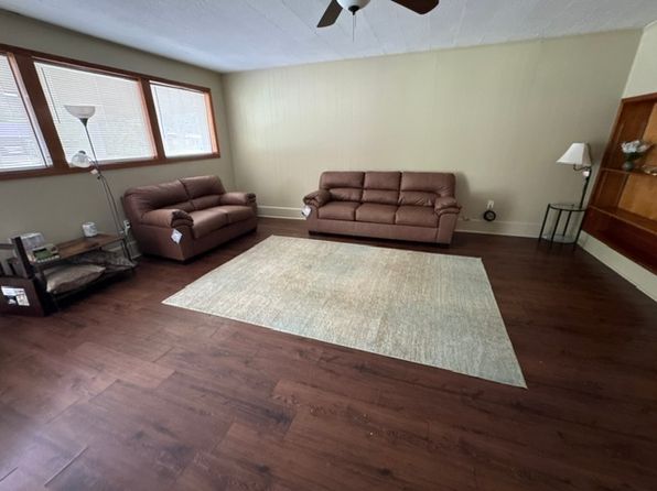 2324 Racine Dr