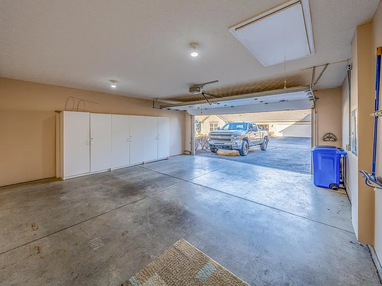 28-142-1420 Cascade Dr #28-142 — Photo 47
