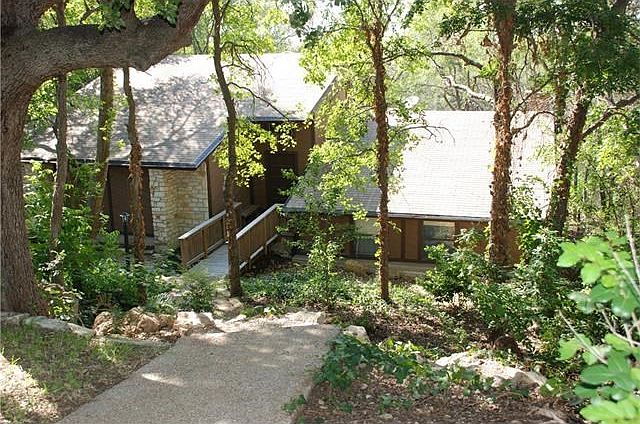 1st image of 510 Quail Creek Dr