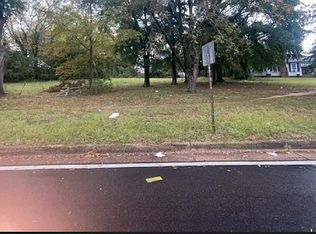 402 Waterworks Rd, Columbus, MS 39701