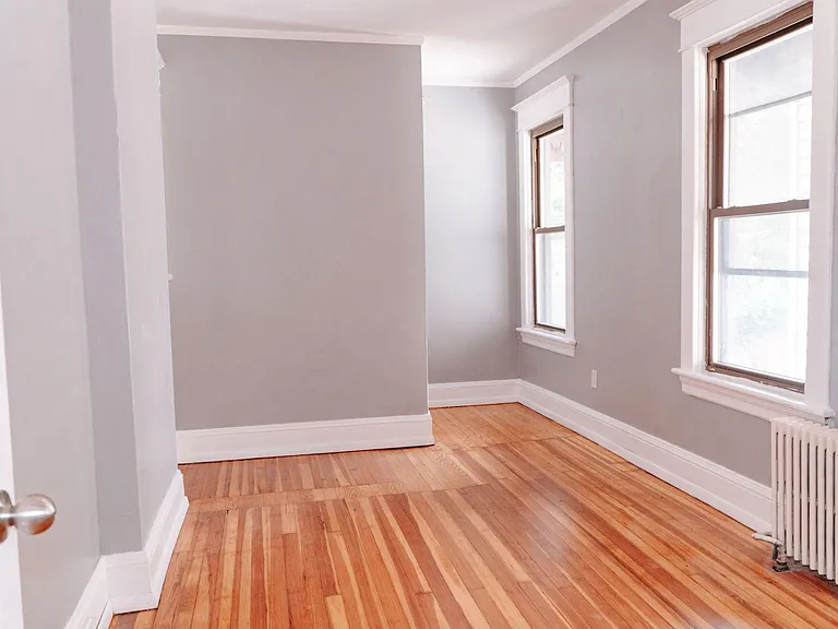 830 Myrtle Ave — Photo 7