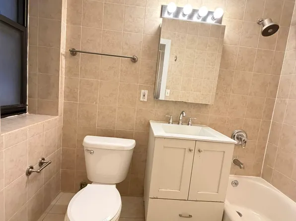 251 West 81st Street image 10 of 13