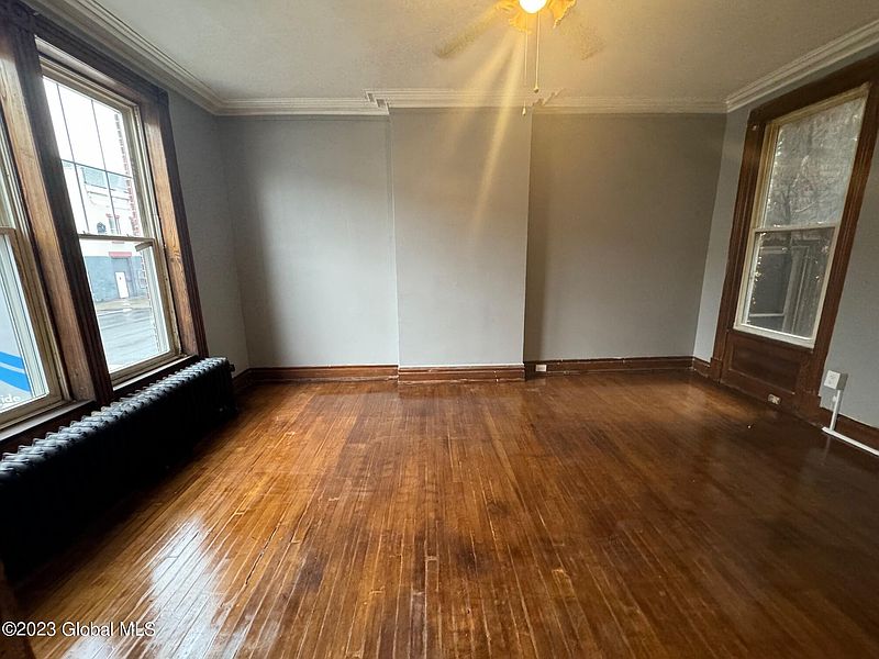 2nd image of 660 2nd Avenue