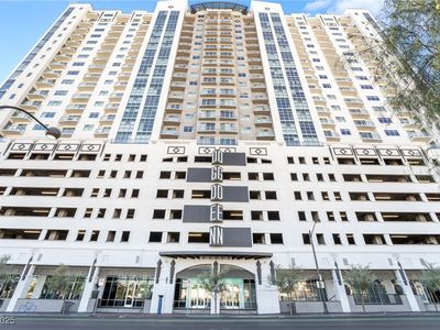 150 Las Vegas Blvd #1704, Las Vegas, NV, 89106