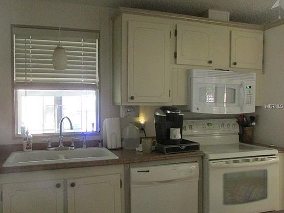 4th image of 1670 Elkhart Cir