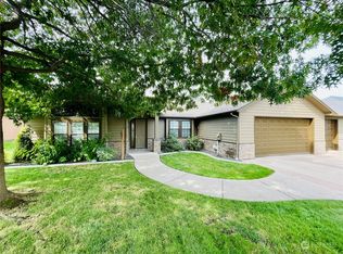 90 Wedgewood Rd, Walla Walla, WA 99362