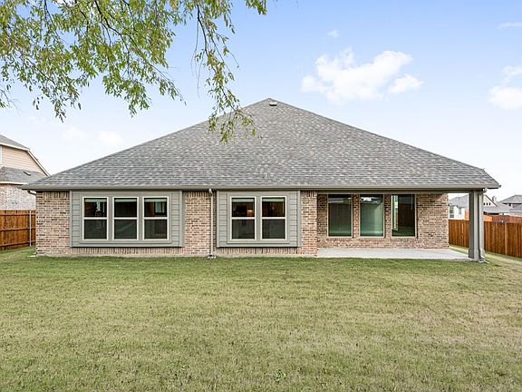 4th image of 1104 Wrenwood Dr