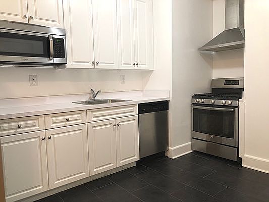 1st image of 486 Brooklyn Ave APT A4
