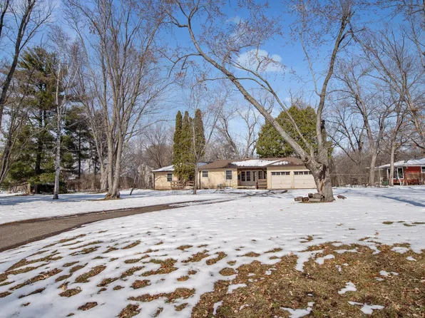 1247 98th Ln NW, Coon Rapids, MN 55433