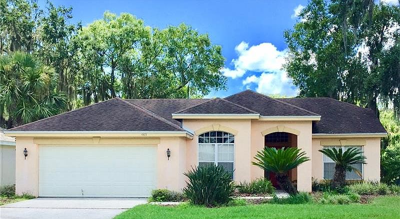 1st image of 4415 Fairway Oaks Dr