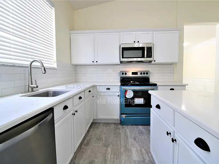 8556 Greenbank Blvd — Photo 15