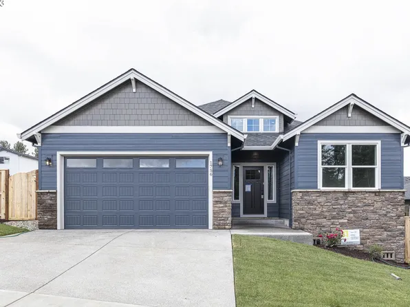 1756 NE Gilbert Ln, Estacada, OR 97023