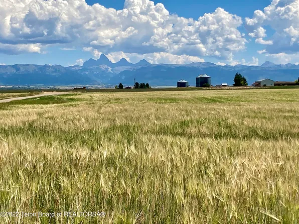 8481 Blue Ridge Ln, Tetonia, ID 83452