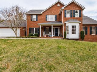 10214 Fortune Ridge Rd, Bent Mountain, VA 24059