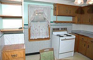 5th image of 1734 Sweeney St