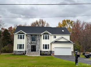 836 Ridge Rd, Monmouth Junction, NJ 08852