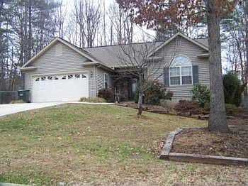 1st image of 709 17th Avenue Dr SE