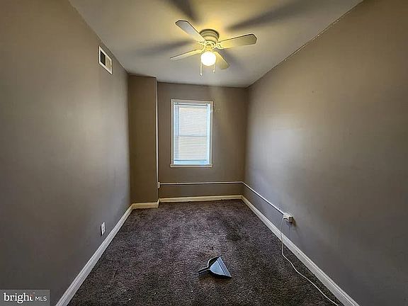 5th image of 3213 Spaulding Ave