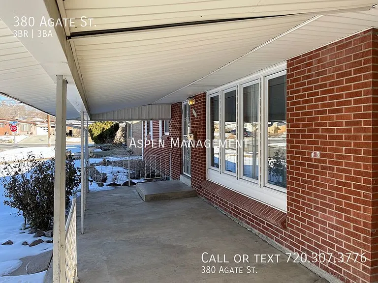380 Agate St — Photo 2