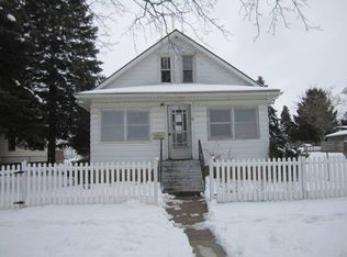 1114 Wadsworth Ave, North Chicago, IL 60064