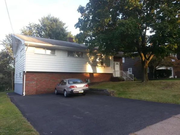 355 N Main St, Plains, PA 18705
