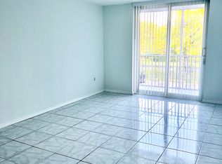 16950 W Dixie Hwy APT 234, North Miami Beach, FL 33160